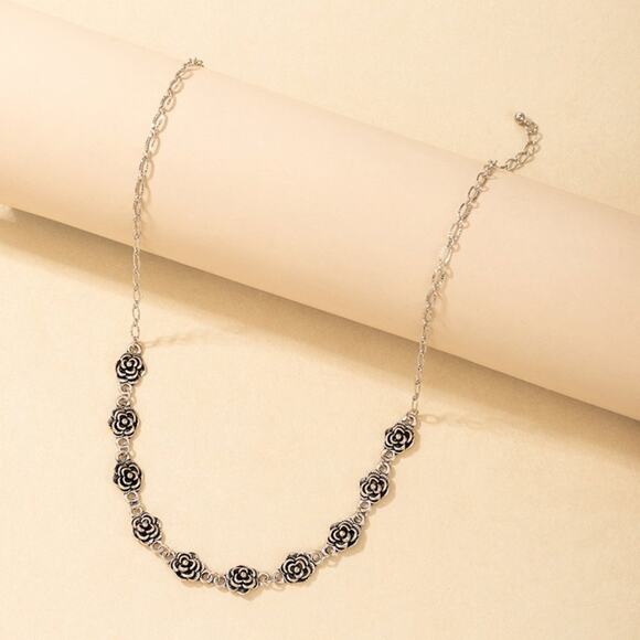 Retro Rose Single Layer Necklace Geometric Flower Necklace NEW Boho Chain Clasp - Picture 3 of 5